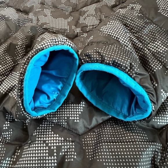 Under Armour Cold Gear Puffer Jacket Size YLG - Picture 17 of 17